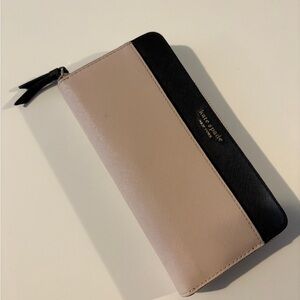 Kate Spade Black and Cream Zip Wallet